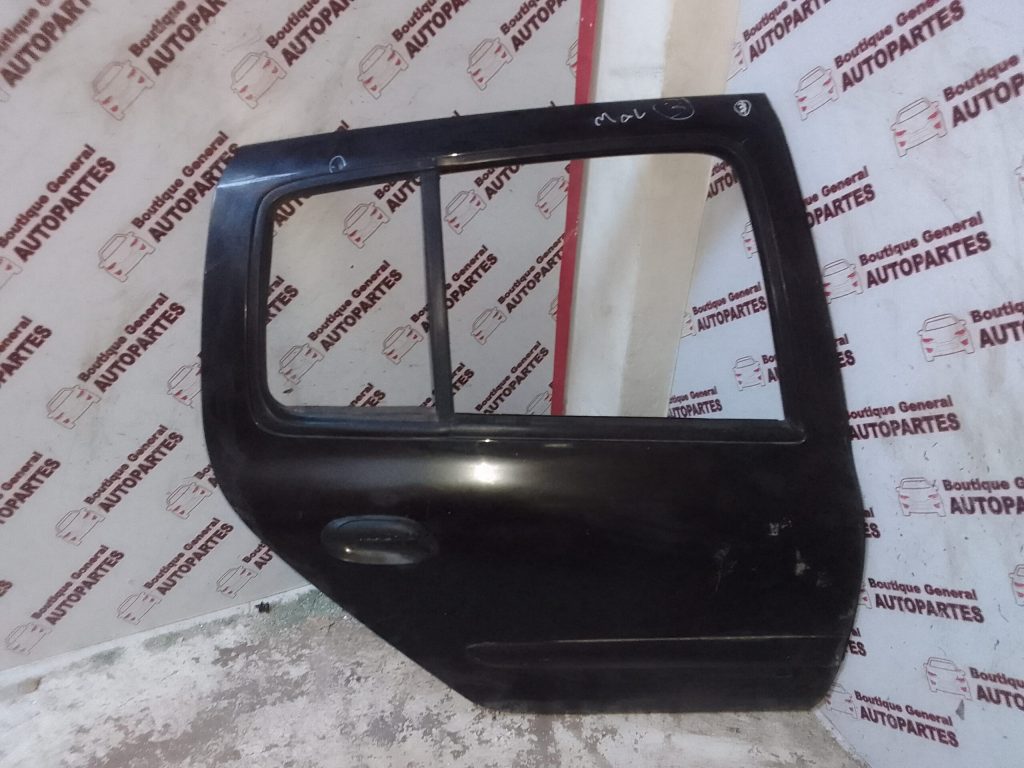Puerta Trasera Derecha Renault Clio (PTD-0260)