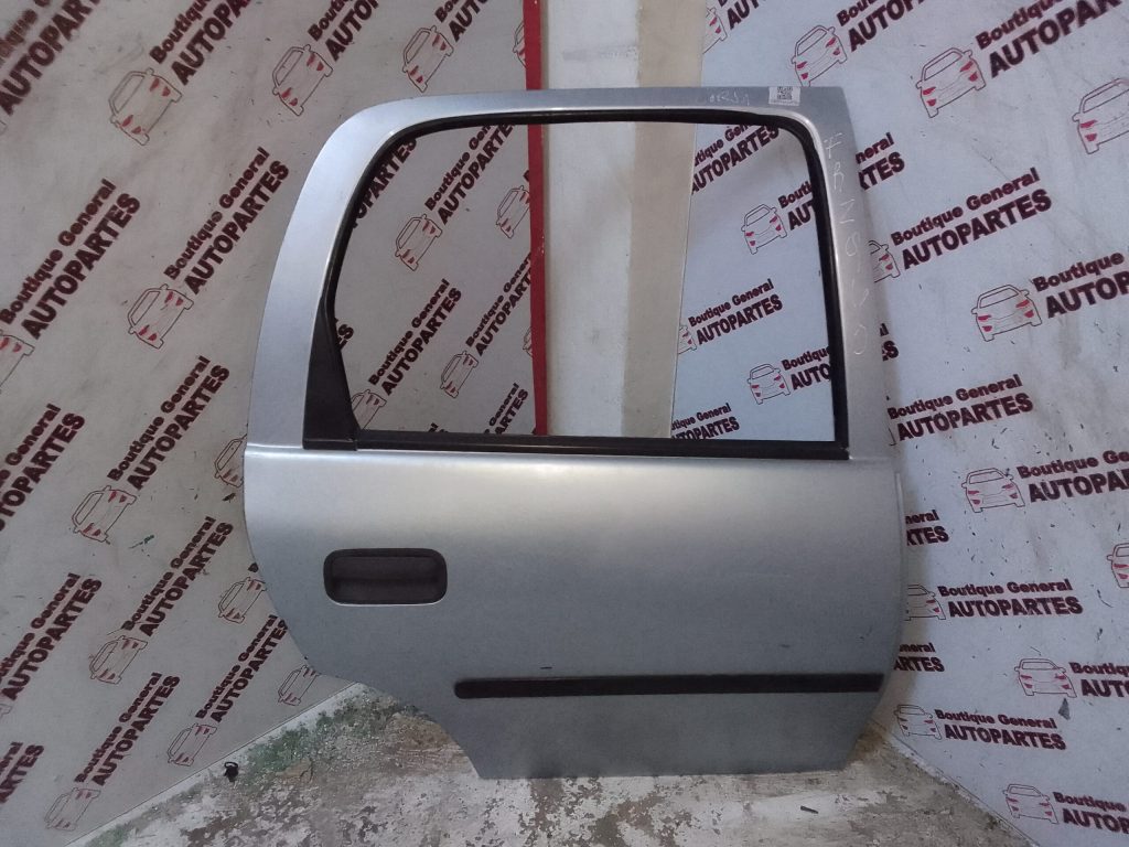 Puerta Trasera Derecha Chevrolet Corsa Classic (PTD-0265)
