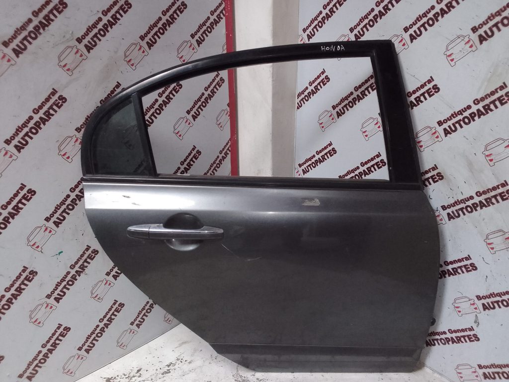 Puerta Trasera Derecha Honda Civic (PTD-0320)
