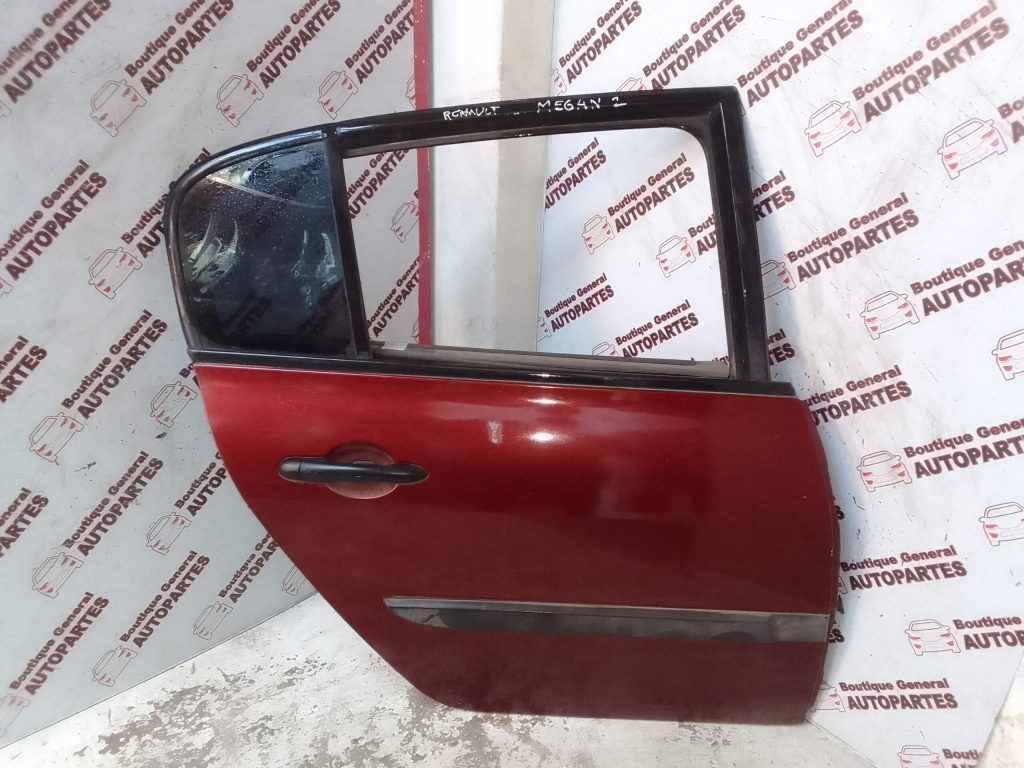 Puerta Trasera Derecha Renault Megane 4P (PTD-0334)