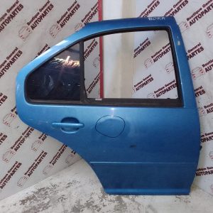 Puerta Trasera Derecha VOLKSWAGEN BORA TRENDLINE 4P (PTD-0337)