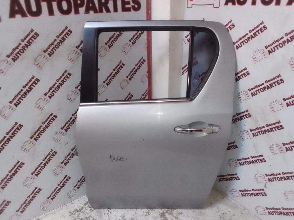 Puerta Trasera Izquierda TOYOTA HILUX L/20 4X4 4P (PTI-0100)