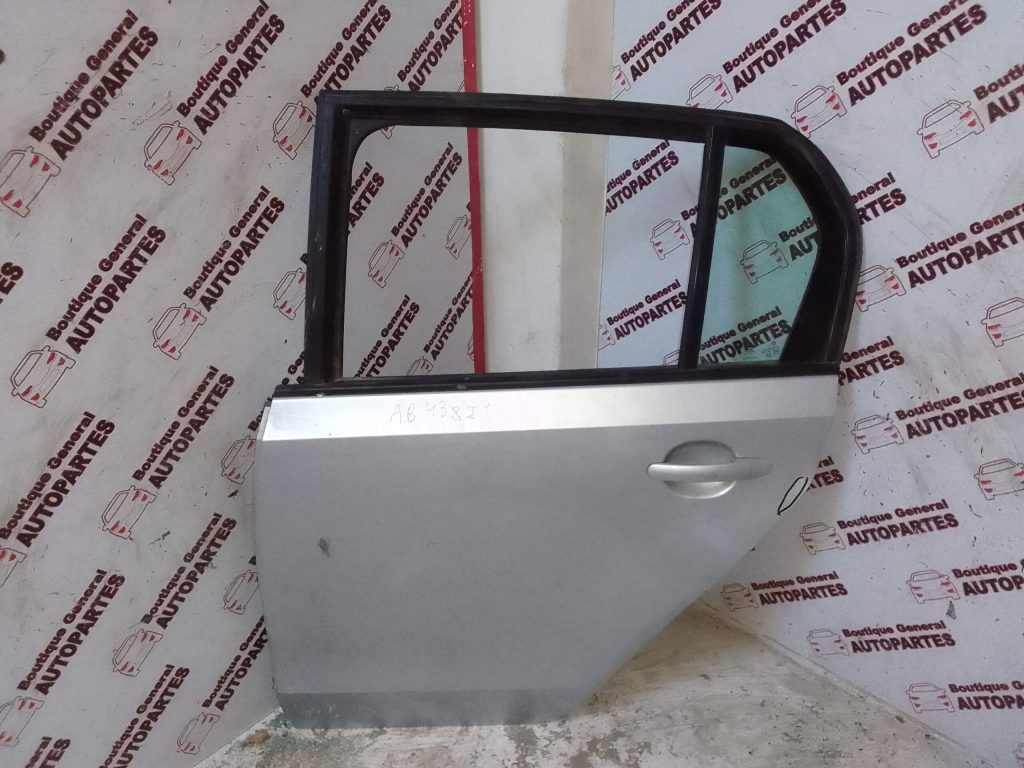 Puerta Trasera Izquierda VOLKSWAGEN UP (PTI-0137)