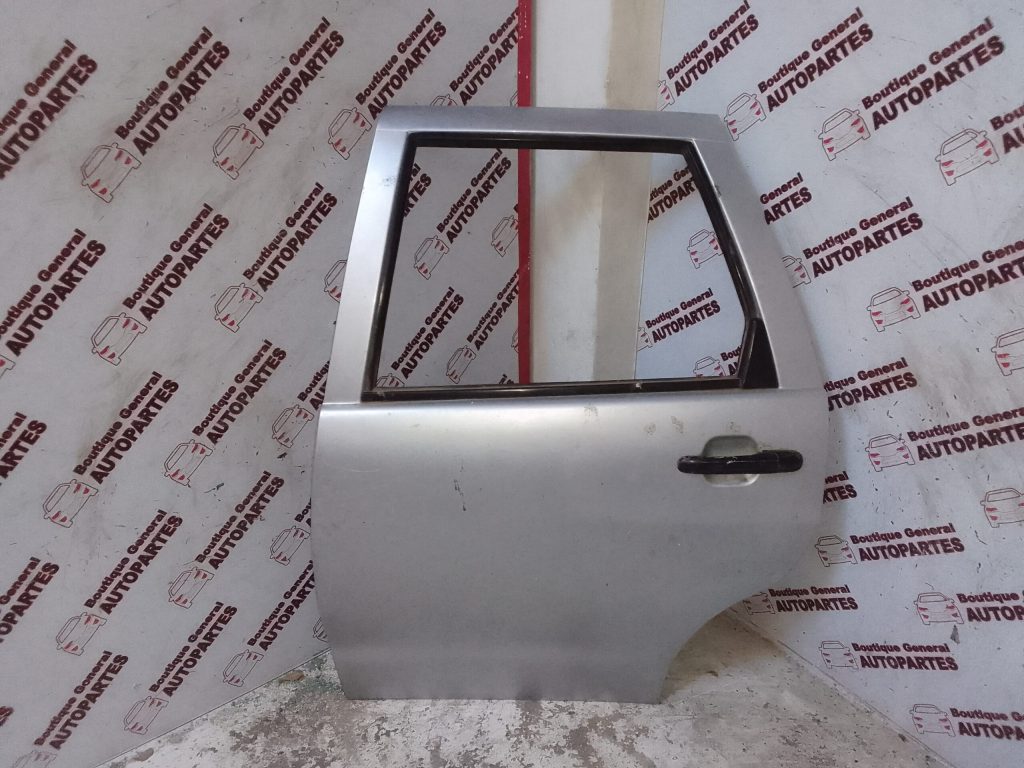 Puerta Trasera Izquierda Volkswagen Polo (PTI-0138)