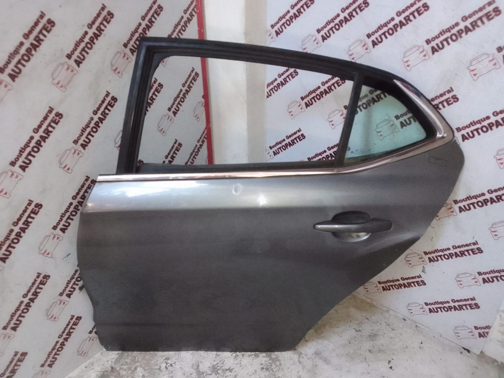 Puerta Trasera Izquierda CITROEN C4 LOUNGE 4P (PTI-0149)