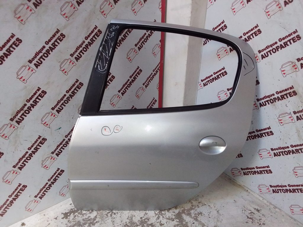 Puerta Trasera Izquierda Peugeot 206/ 207 (PTI-0216)