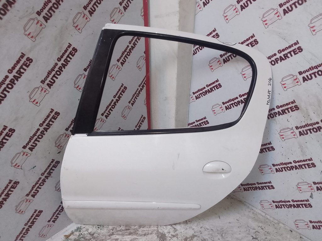 Puerta Trasera Izquierda PEUGEOT	206/ 207 (PTI-0229)