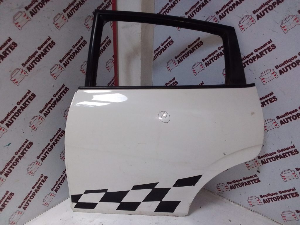 Puerta Trasera Izquierda Seat Leon 1.6 L/08 5p (PTI-0274)