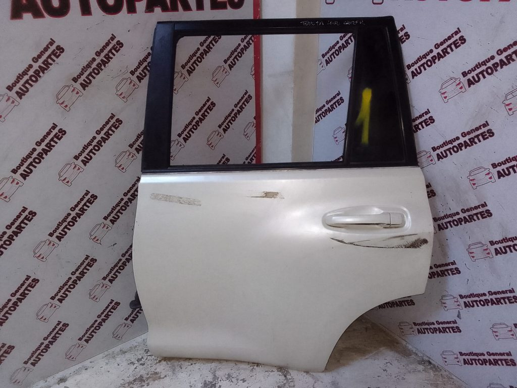 Puerta Trasera Izquierda TOYOTA LAND CRUISER 200 D4-D VX 5P (PTI-0282)
