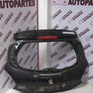 Porton Trasero Peugeot 208 (2)