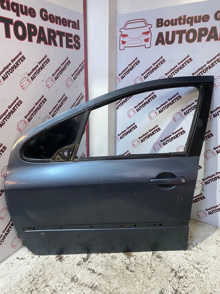 Puerta Delantera Peugeot 307 (2)