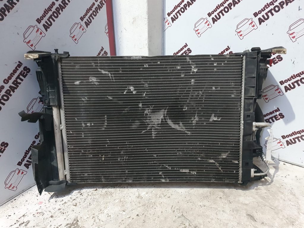 Radiador MERCEDES BENZ A 200 BLUEEFFICIENCY URBAN (R-0117)