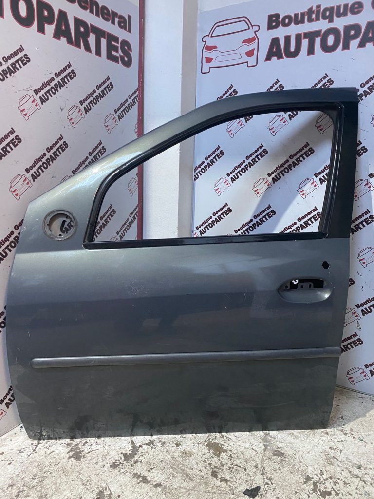Puerta Delantera Izquierda Renault Logan L/V (PDI-0196)