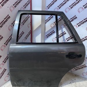 Puerta Trasera Izquierda Volkswagen Gol Country