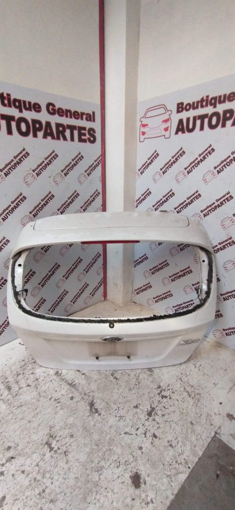 Porton Ford Fiesta Kinetic (LB-0241)